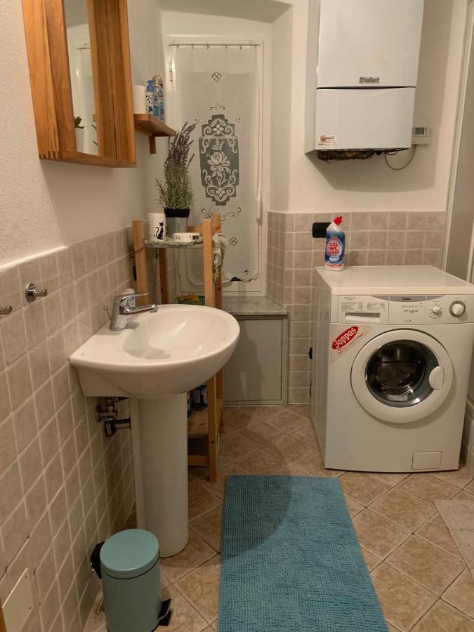 Appartement Le Parole Del Gatto Genua